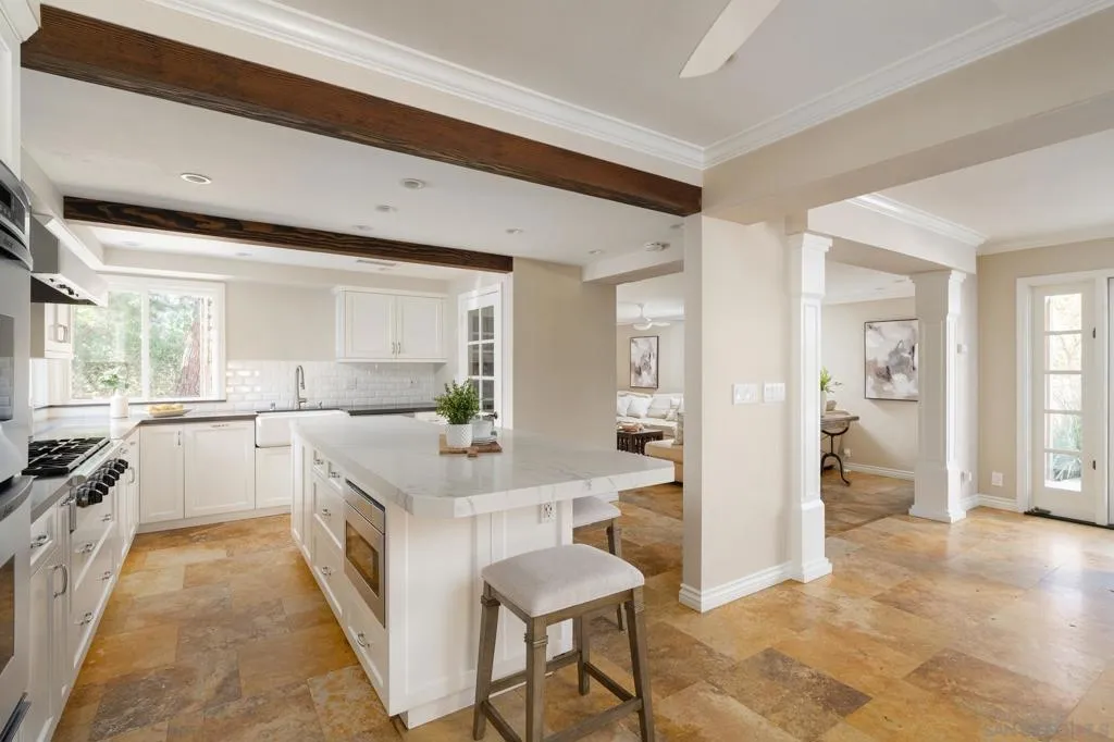 16462 Martincoit Rd, Poway, California 92064 home-pic-21