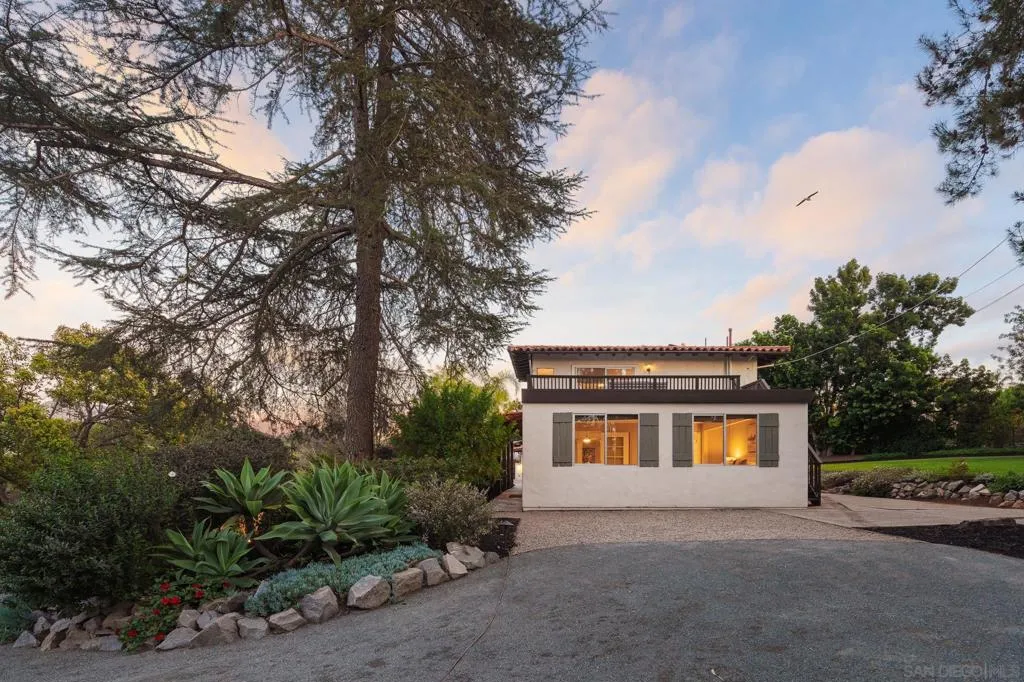 16462 Martincoit Rd, Poway, California 92064 home-pic-40