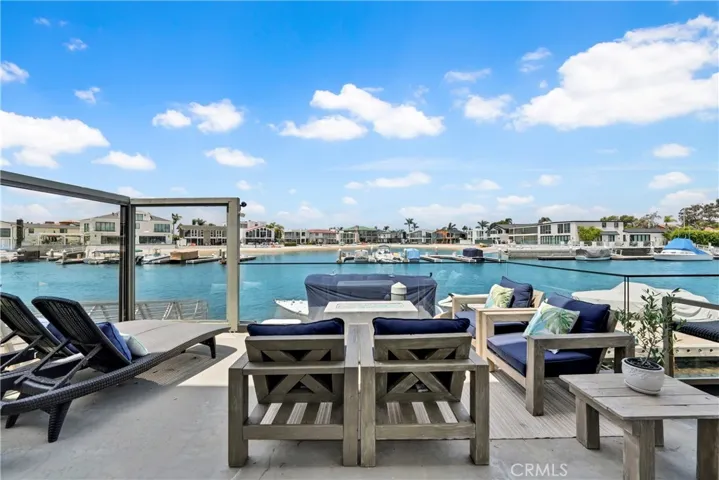 16397 Wimbledon Lane, Huntington Beach, California 92649