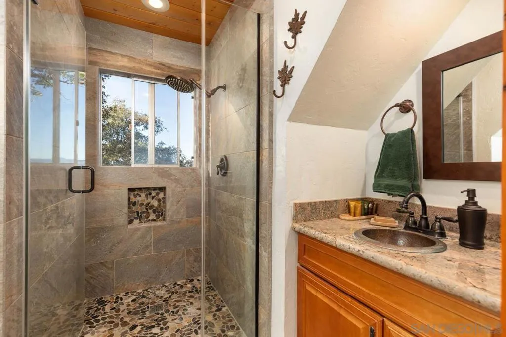 3110 Blue Jay Drive, Julian, California 92036 home-pic-16