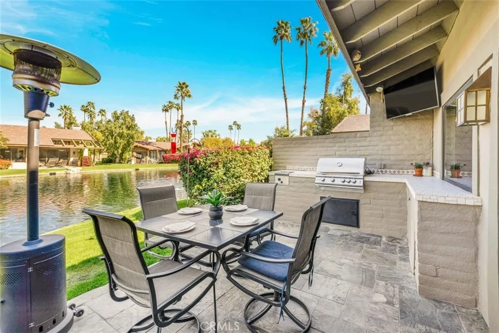 194 Green Mountain Drive, Palm Desert, California 92211 home-pic-1