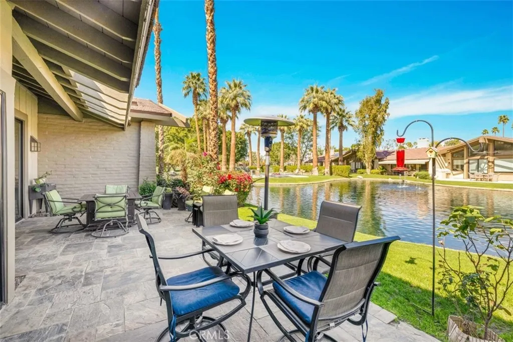 194 Green Mountain Drive, Palm Desert, California 92211 home-pic-27