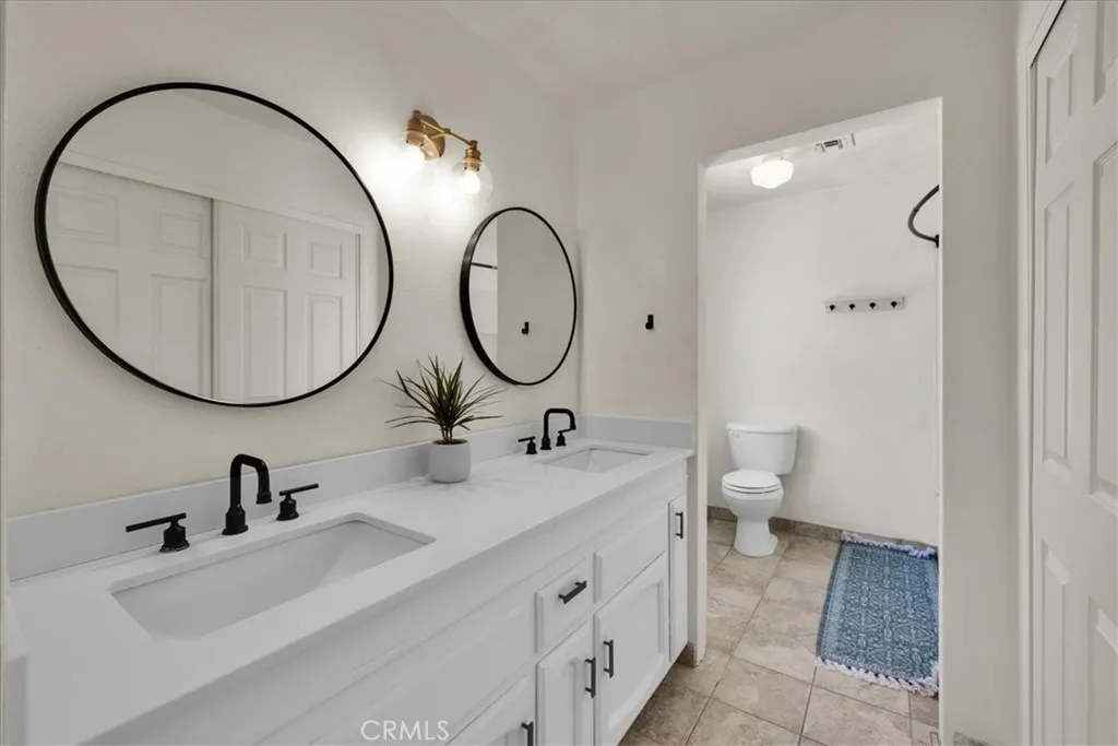 4808 Camarilla Avenue, Yucca Valley, California 92284 home-pic-21