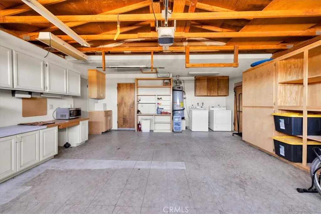 4808 Camarilla Avenue, Yucca Valley, California 92284 home-pic-29