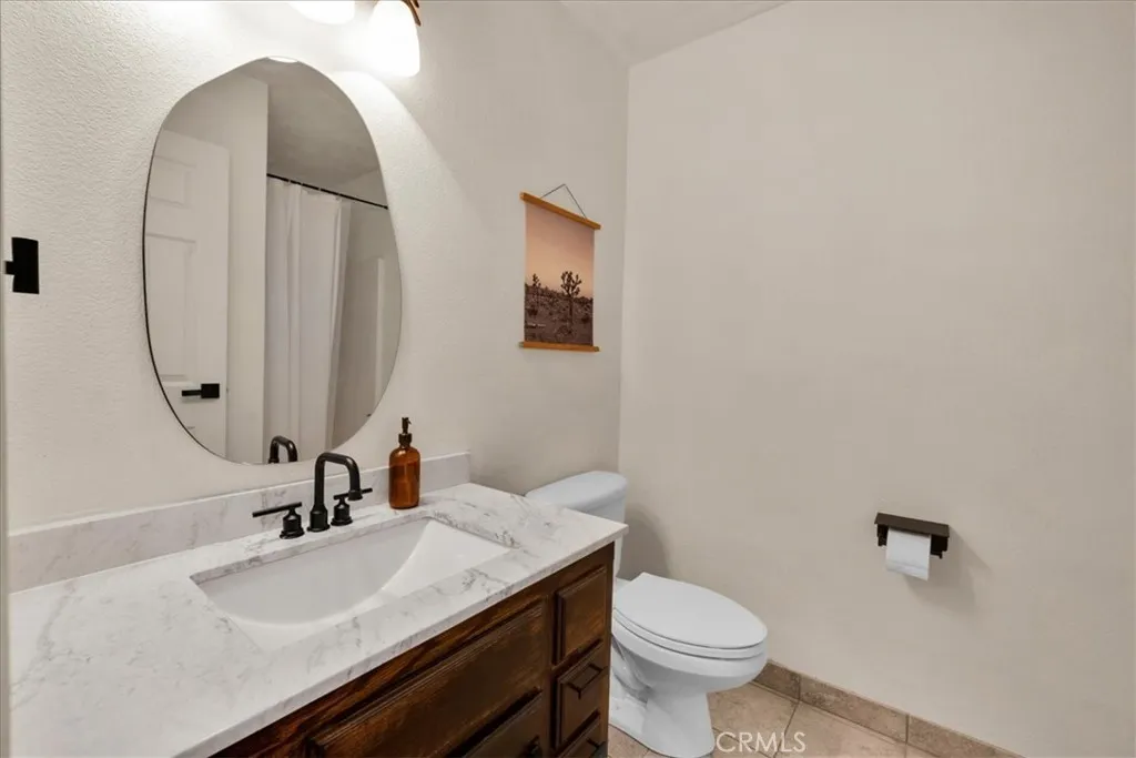 4808 Camarilla Avenue, Yucca Valley, California 92284 home-pic-25
