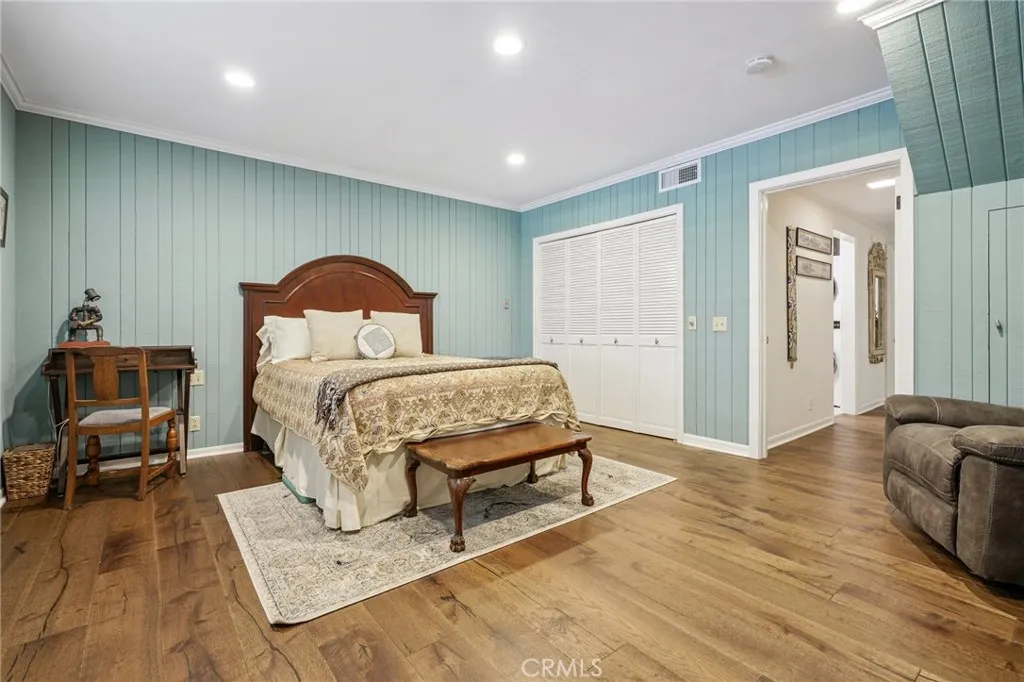 15815 Castlewoods Drive, Sherman Oaks, California 91403 home-pic-22