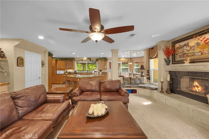 Family, kitchen and 2nd dining area