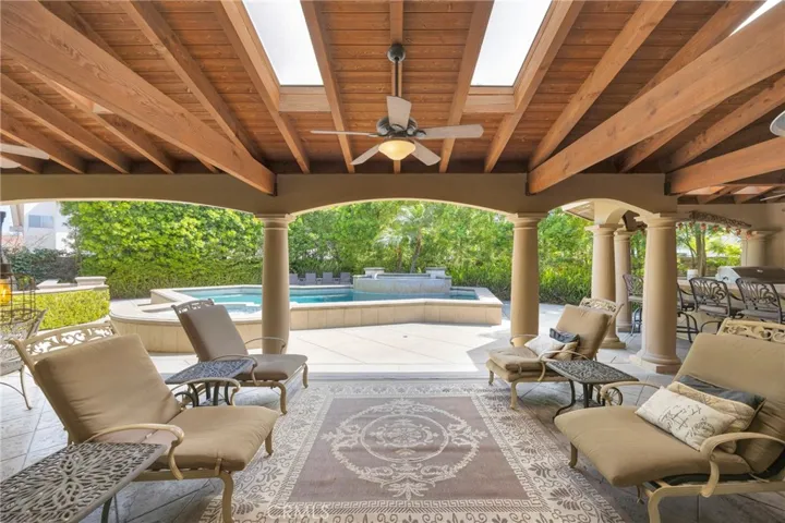 Step outside and feel like you’re on vacation—every single day.