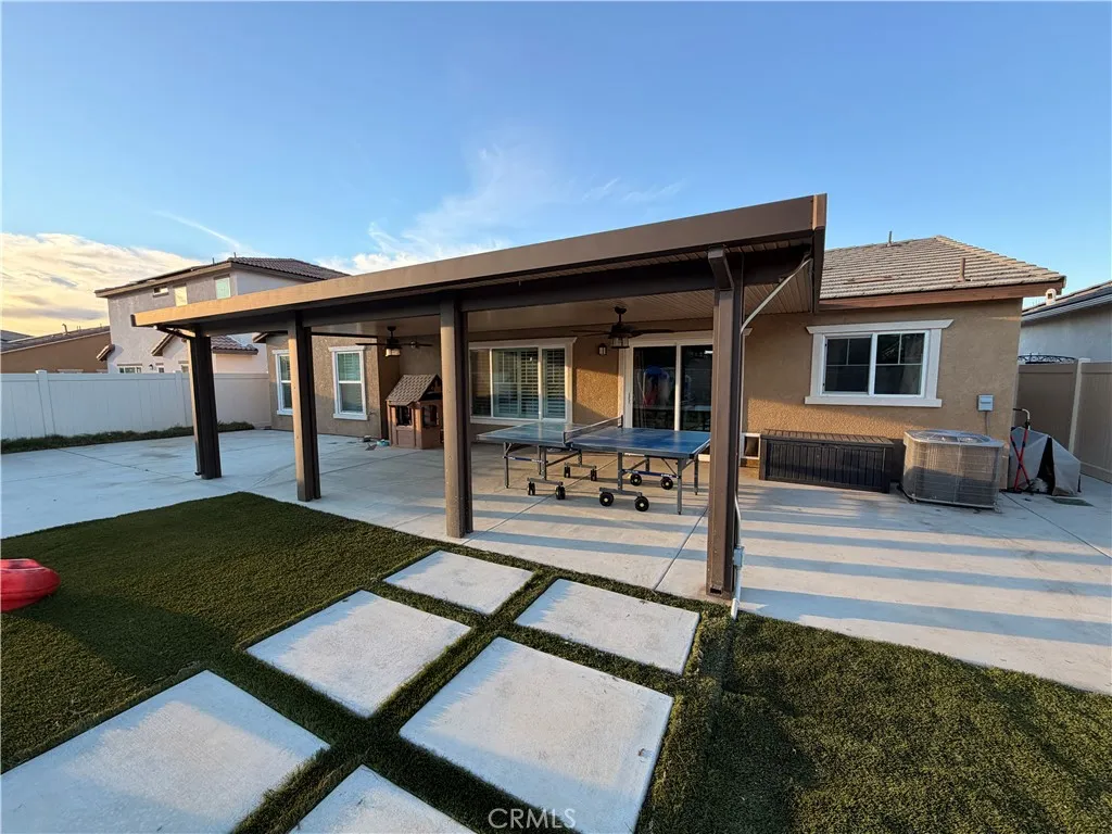 28481 Pear Blossom, Moreno Valley, California 92555 home-pic-13