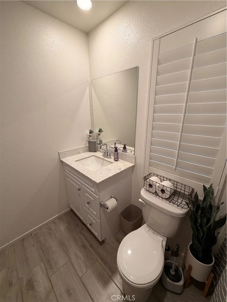 28481 Pear Blossom, Moreno Valley, California 92555 home-pic-9