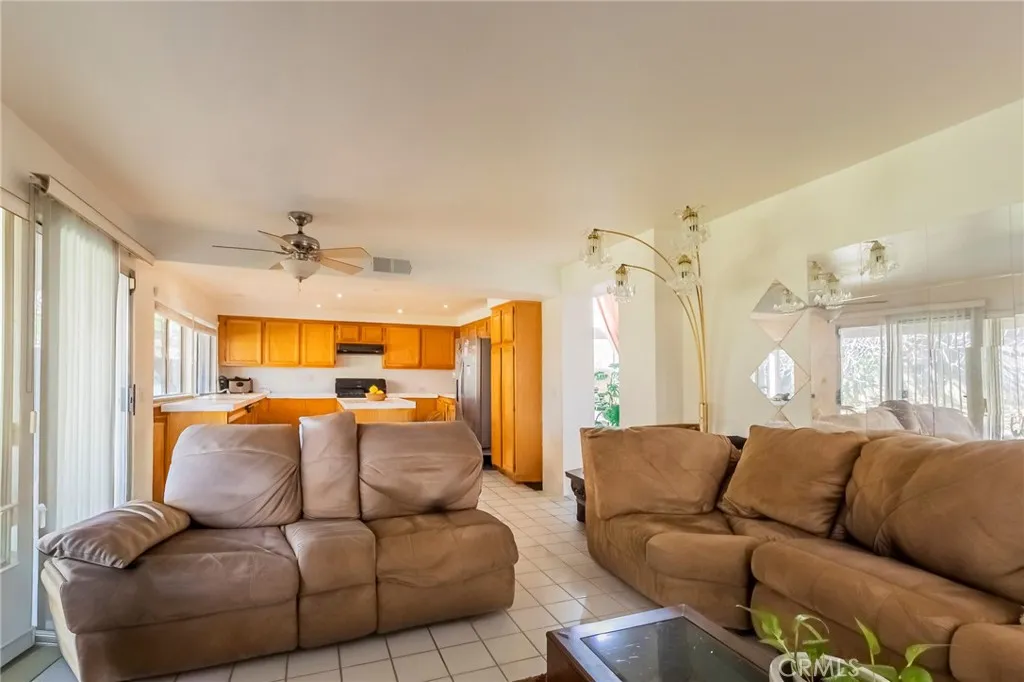 16470 Zarco Luna, Moreno Valley, California 92551 home-pic-16