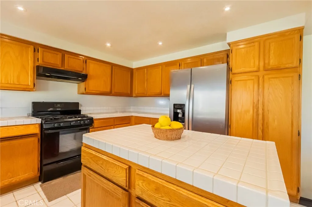 16470 Zarco Luna, Moreno Valley, California 92551 home-pic-14
