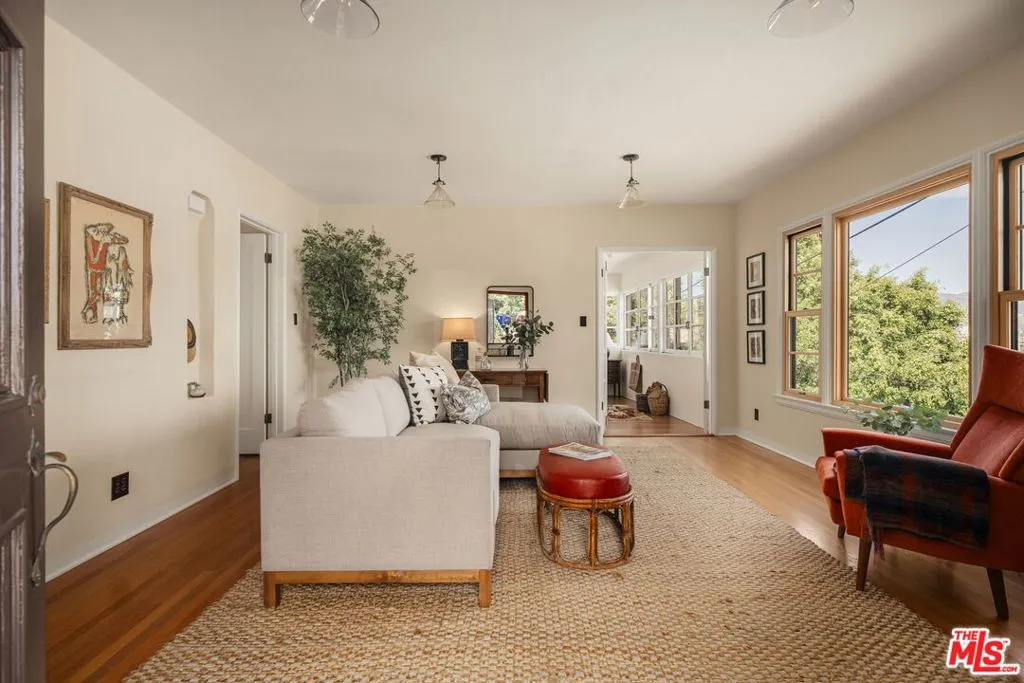 2601 Adelbert Avenue, Silver Lake, California 90039 home-pic-3