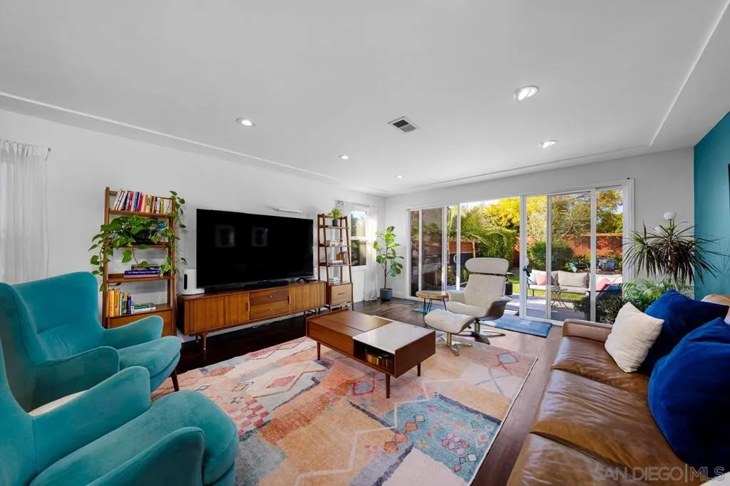 3160 Olive Street, San Diego, California 92104 home-pic-12