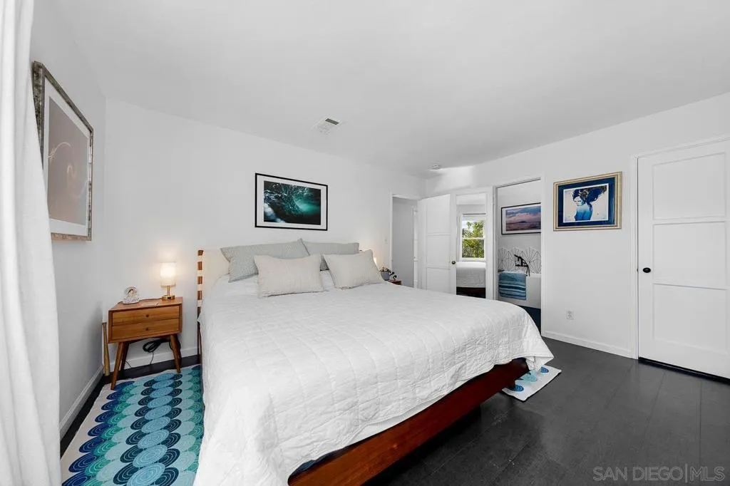 3160 Olive Street, San Diego, California 92104 home-pic-32