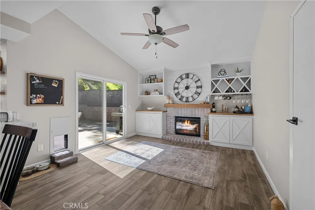 28518 Victoria, Castaic, California 91384 home-pic-9