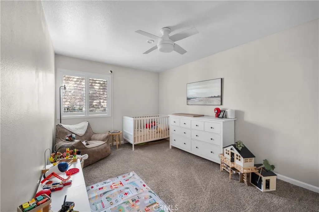 28518 Victoria, Castaic, California 91384 home-pic-22