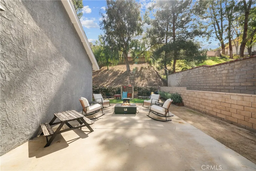 28518 Victoria, Castaic, California 91384 home-pic-32