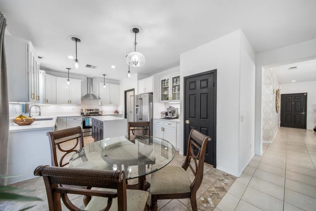 83666 Glendora Ridge Avenue, Coachella, California 92236 home-pic-16