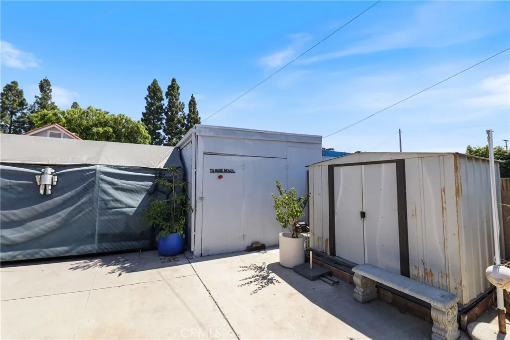 15323 Paramount, Paramount, California 90723 home-pic-57