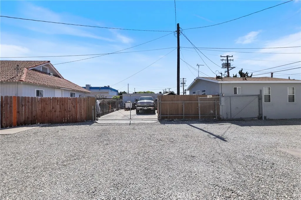15323 Paramount, Paramount, California 90723 home-pic-62