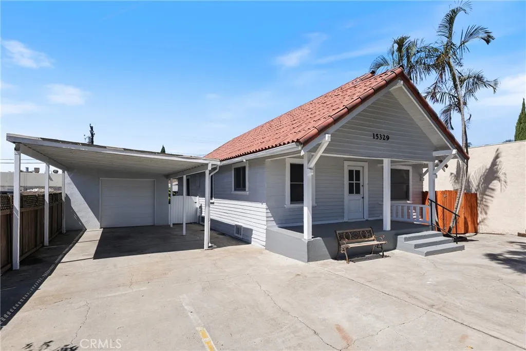 15323 Paramount, Paramount, California 90723 home-pic-7