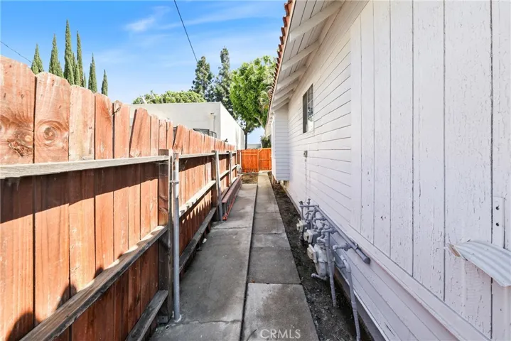15329 Paramount Blvd: Home / Side Yard