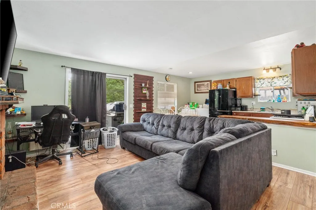 26166 Alpine Lane, Twin Peaks, California 92391 home-pic-11
