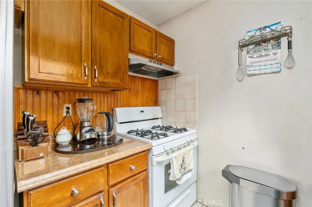 26166 Alpine Lane, Twin Peaks, California 92391 home-pic-37