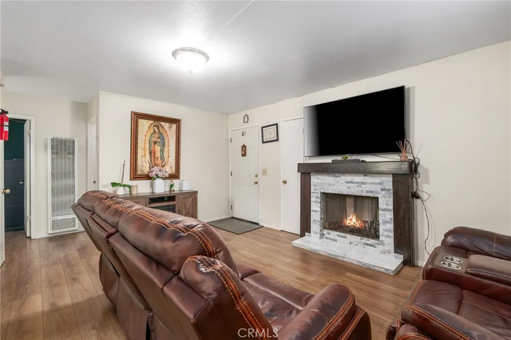 26166 Alpine Lane, Twin Peaks, California 92391 home-pic-26