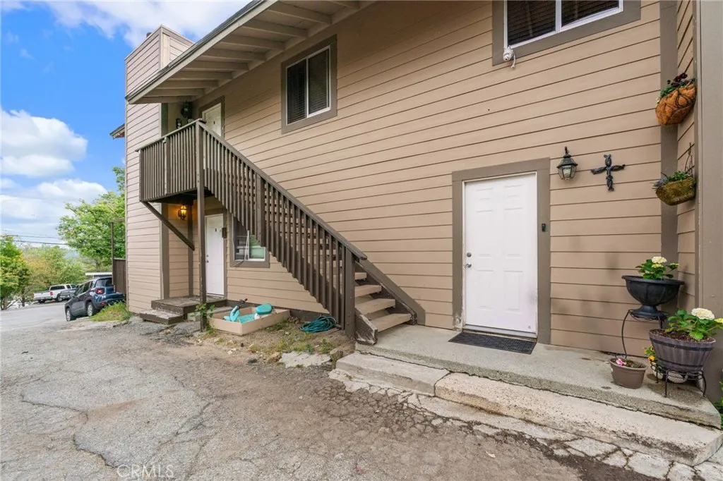 26166 Alpine Lane, Twin Peaks, California 92391 home-pic-31
