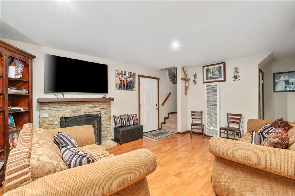 26166 Alpine Lane, Twin Peaks, California 92391 home-pic-32