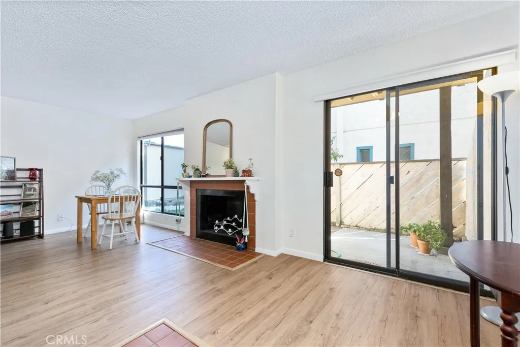 570 Peach 28, San Luis Obispo, California 93401 home-pic-6
