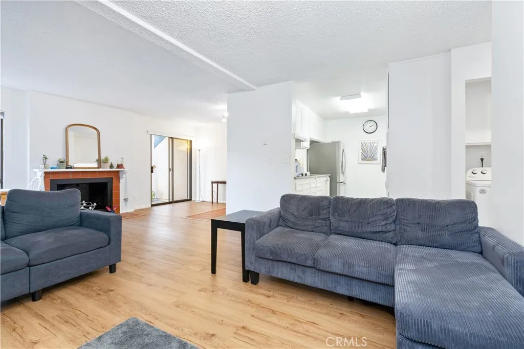 570 Peach 28, San Luis Obispo, California 93401 home-pic-11