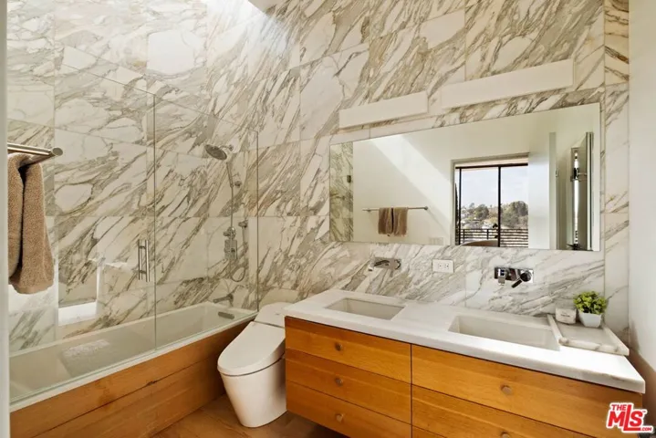 Primary Ensuite Bathroom