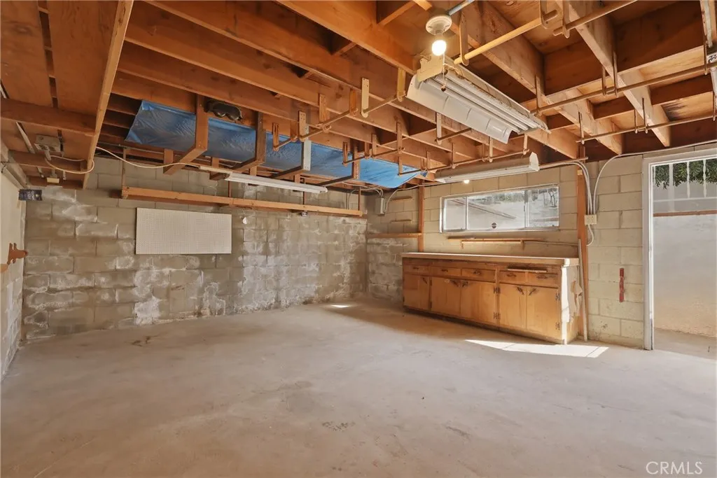 955 W G Street, Ontario, California 91762 home-pic-35