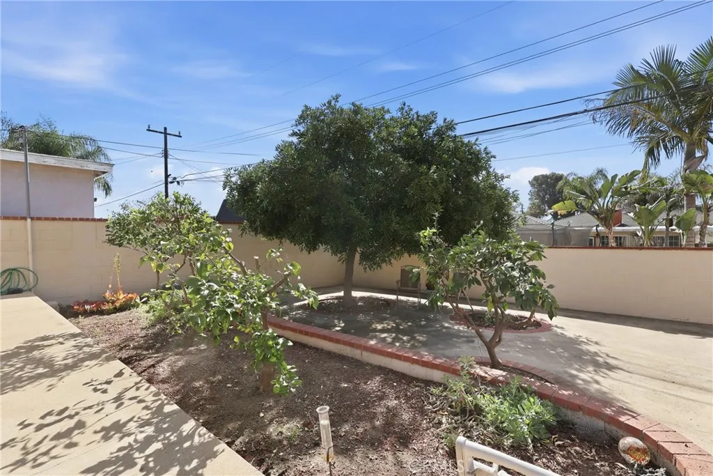 955 W G Street, Ontario, California 91762 home-pic-31