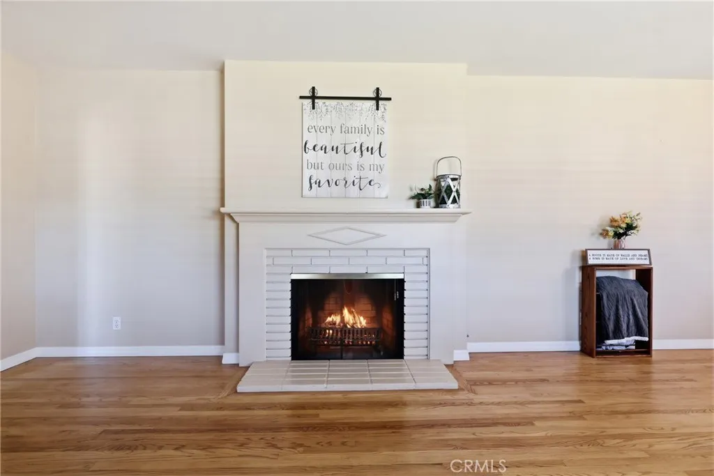 955 W G Street, Ontario, California 91762 home-pic-10