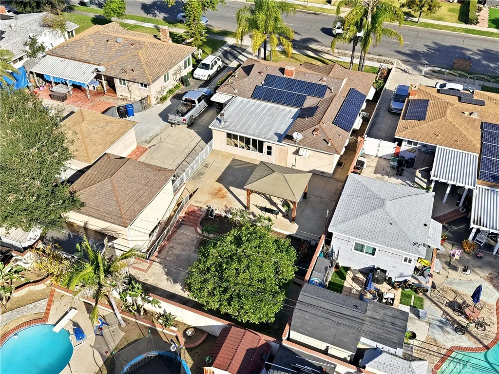 955 W G Street, Ontario, California 91762 home-pic-36