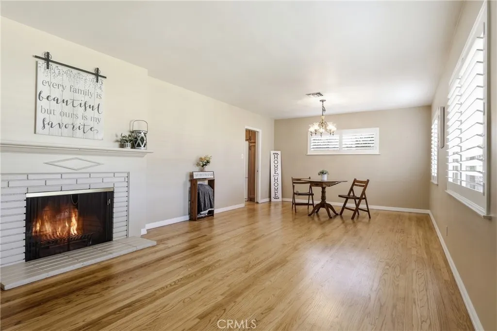 955 W G Street, Ontario, California 91762 home-pic-9