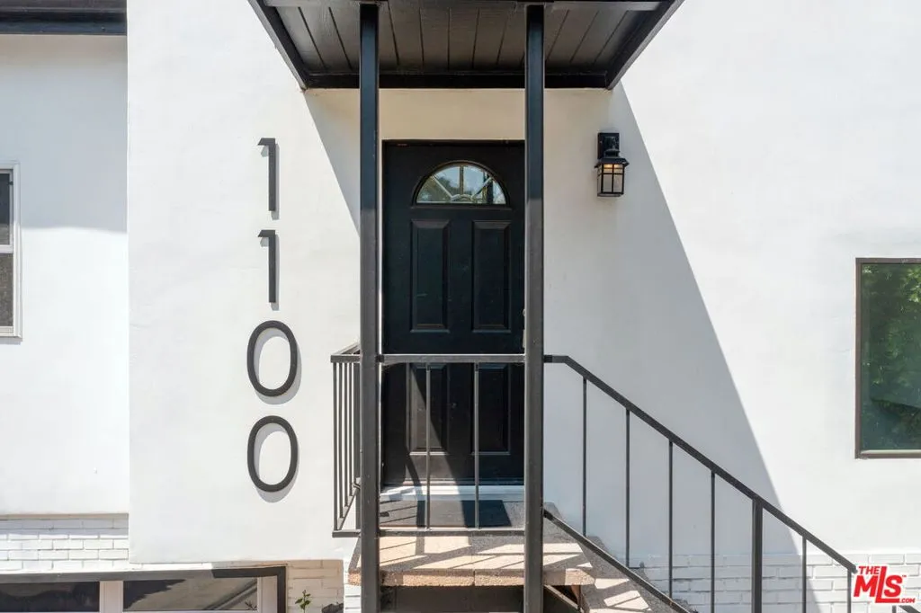 1100 N Beverly Glen Boulevard, Los Angeles, California 90077 home-pic-34