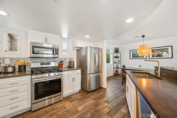 1144 Walnut 11, San Luis Obispo, California 93401