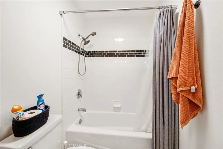 1144 Walnut 11, San Luis Obispo, California 93401