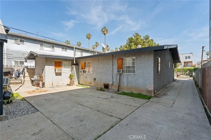 955 N Normandie, Los Angeles, California 90029