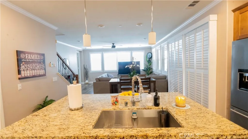 20544 Galloway, Canyon Country, California 91350 home-pic-13