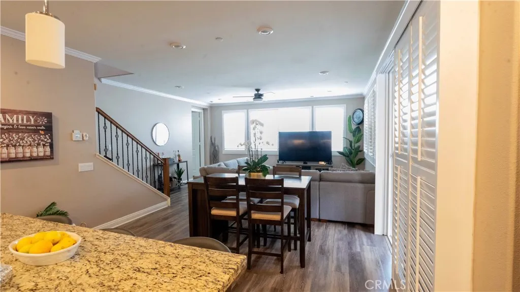 20544 Galloway, Canyon Country, California 91350 home-pic-10