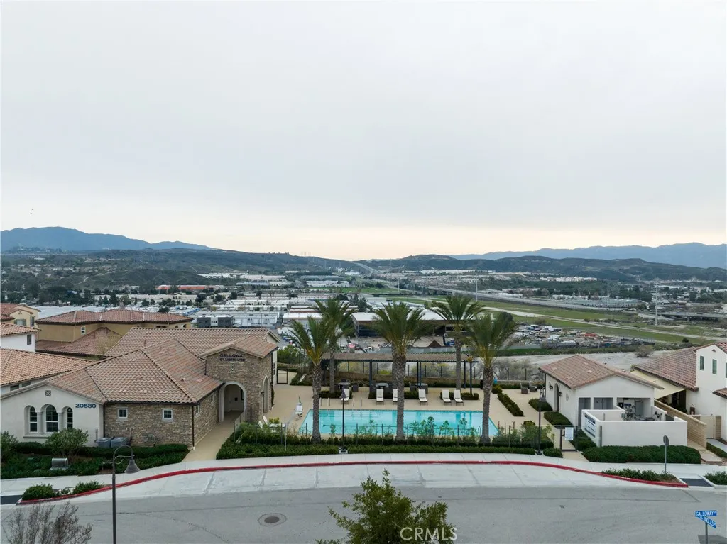 20544 Galloway, Canyon Country, California 91350 home-pic-6