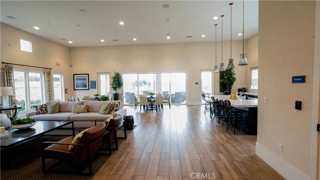 20544 Galloway, Canyon Country, California 91350 home-pic-35
