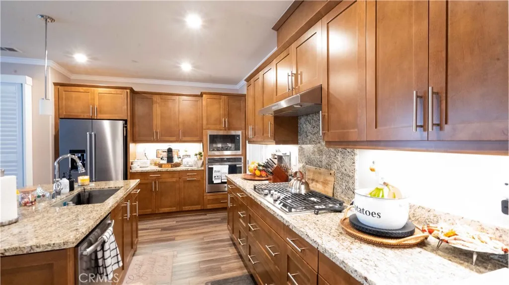 20544 Galloway, Canyon Country, California 91350 home-pic-11