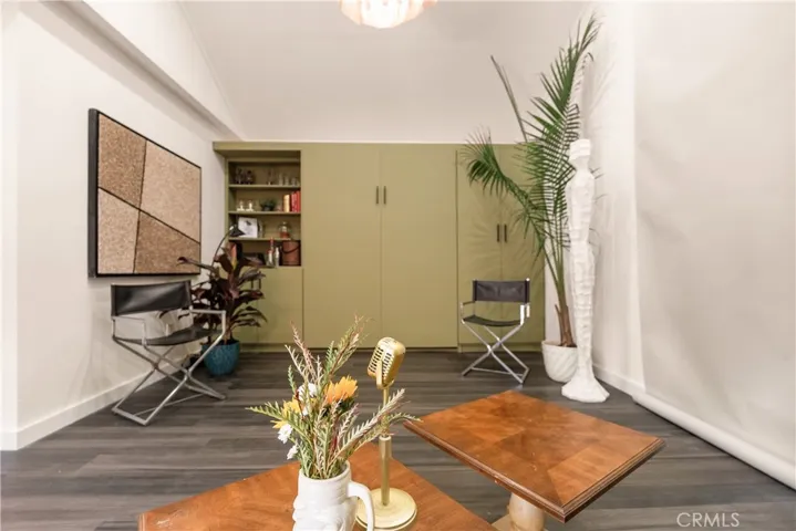 6042 Fair, North Hollywood, California 91606